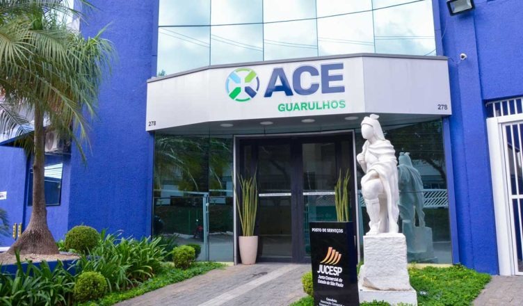 Na última segunda-feira, 4, a Diretoria da Associação Comercial e Empresarial de Guarulhos (ACE) apoiou de forma unânime a adoção de uma nova reforma estatutária, que será votada nesta sexta-feira, 8, às 15h, na Assembleia Geral Extraordinária convocada pela gestão. A apreciação e votação da proposta acontece na sede da entidade e é voltada exclusivamente aos associados com direito ao voto.