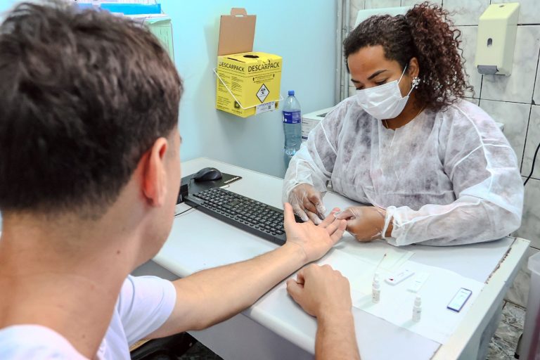 Neste sábado, 8, das 8h às 16h, as UBS Cavadas, Jardim Acácio, Vila Carmela e Jardim Cumbica I estarão abertas à população com serviços de atenção primária, como parte do programa Saúde Toda Hora. A iniciativa amplia o acesso da população aos serviços de atenção primária, abrindo unidades em diferentes regiões da cidade aos sábados.