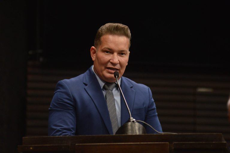 leandro-dourado-67d4646c7aa80_1