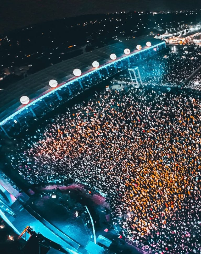 Durante os quatro dias de festa, o público acompanhou uma diversidade de apresentações que movimentaram o aniversário da cidade
